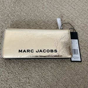 *New with Tags* Marc Jacobs Open Face Metallic Wallet in gold